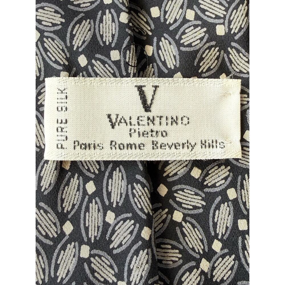Valentino Garavani Gray Abstract Neat Pattern Silk Tie Made in Italy Designer - Picture 8 of 13